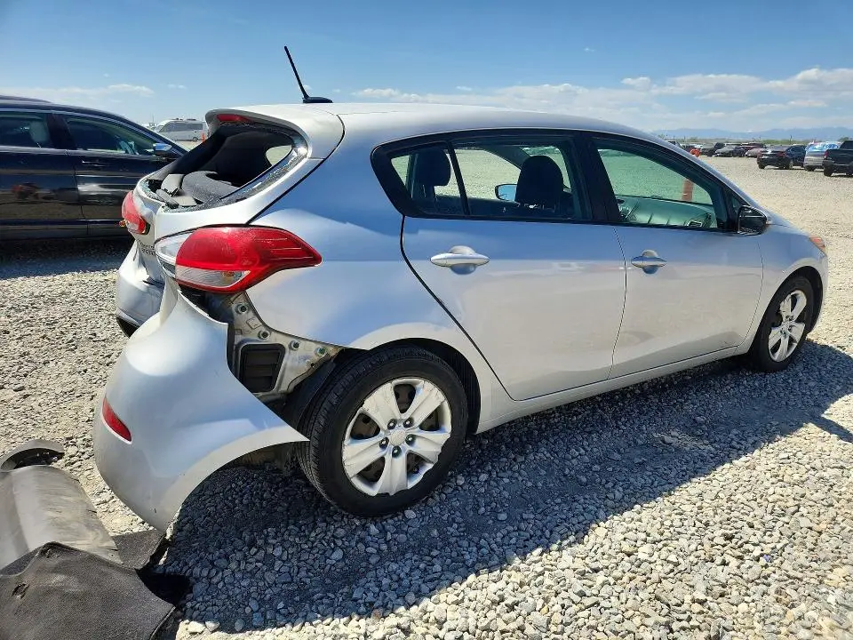 2016 KIA FORTE LX  