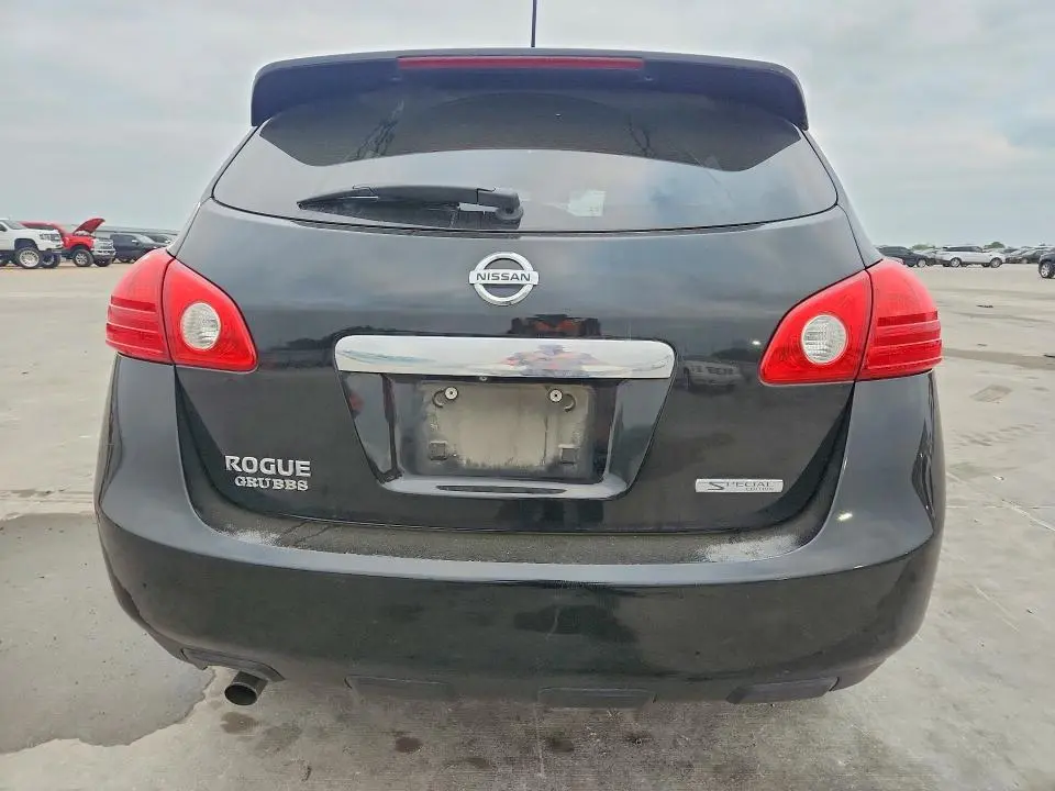 2012 NISSAN ROGUE S  