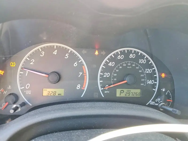 2013 TOYOTA COROLLA LE  