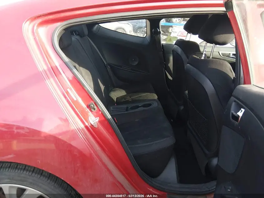 2016 HYUNDAI VELOSTER  