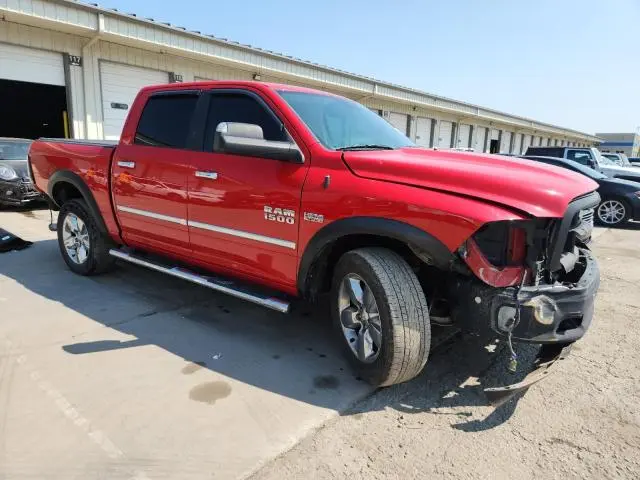 2016 RAM 1500 SLT