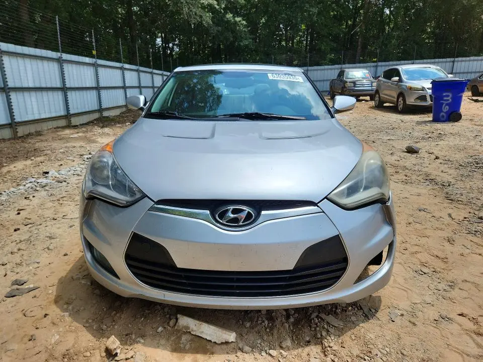 2012 HYUNDAI VELOSTER BASE  
