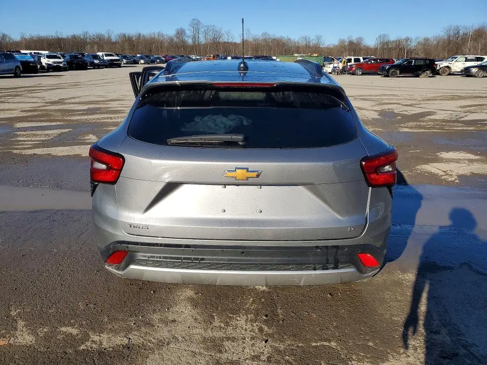 2025 CHEVROLET TRAX 1LT  