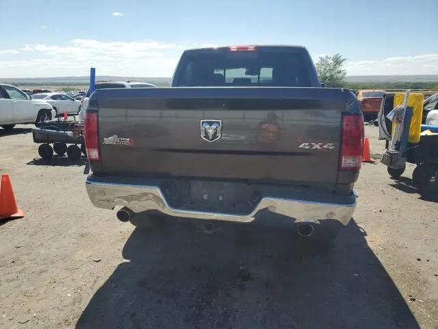 2018 RAM 1500 SLT  