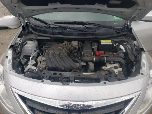2015 NISSAN VERSA S  