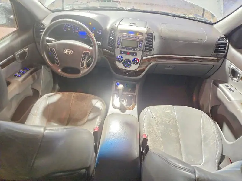 2011 HYUNDAI SANTA FE GLS  