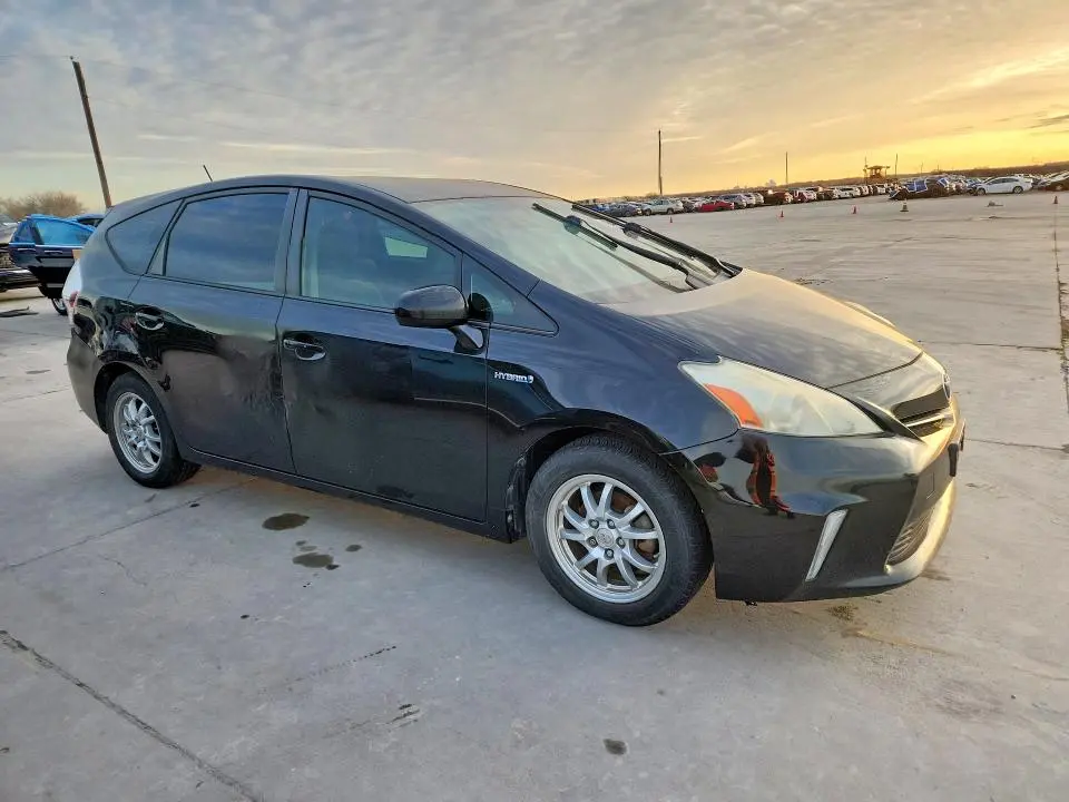 2012 TOYOTA PRIUS V THREE  