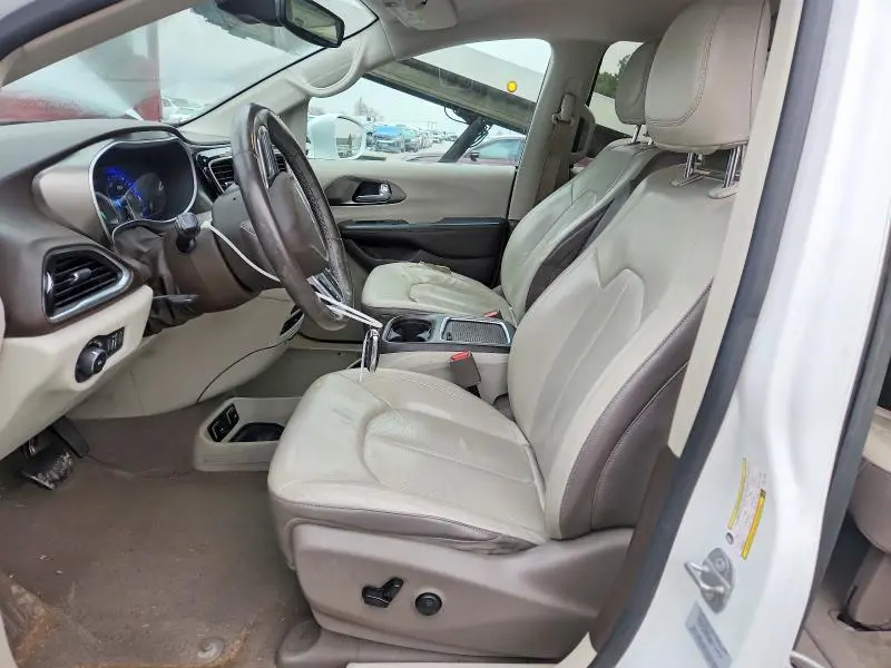 2017 CHRYSLER PACIFICA TOURING L PLUS  