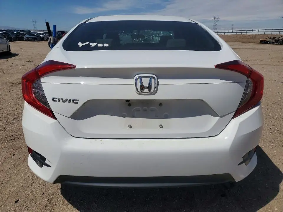 2018 HONDA CIVIC LX  