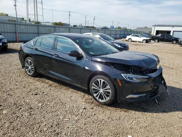 2018 BUICK REGAL ESSENCE  