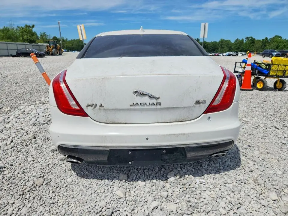 2016 JAGUAR XJL PORTFOLIO  