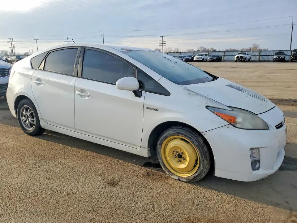 2010 TOYOTA PRIUS   