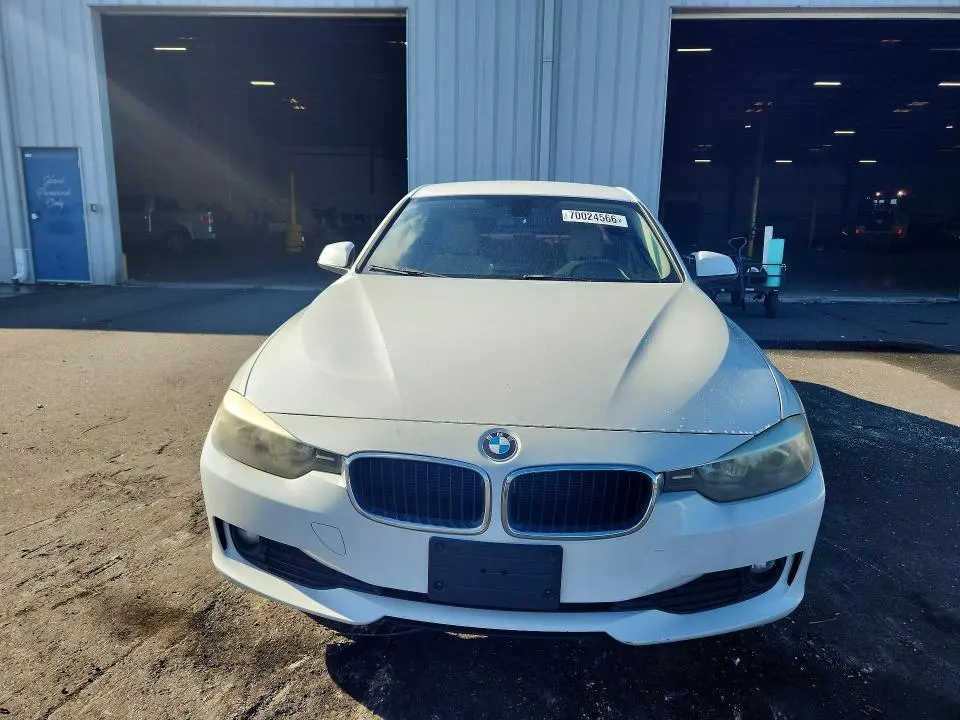 2014 BMW 320 I  