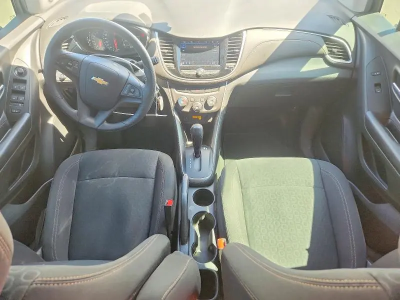 2022 CHEVROLET TRAX LS  