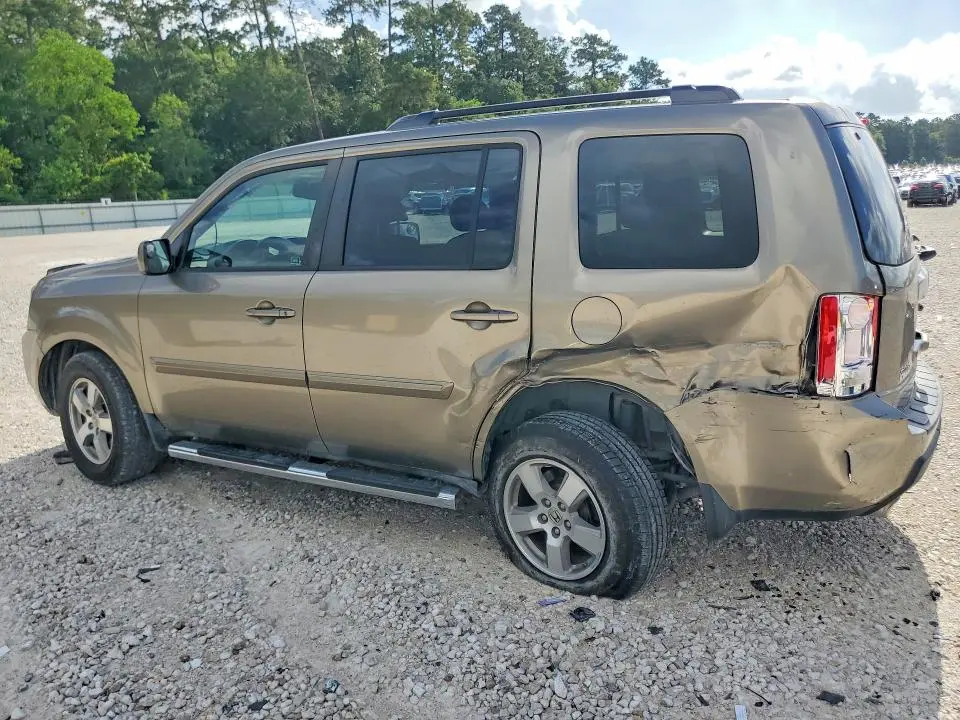 2011 HONDA PILOT EX  