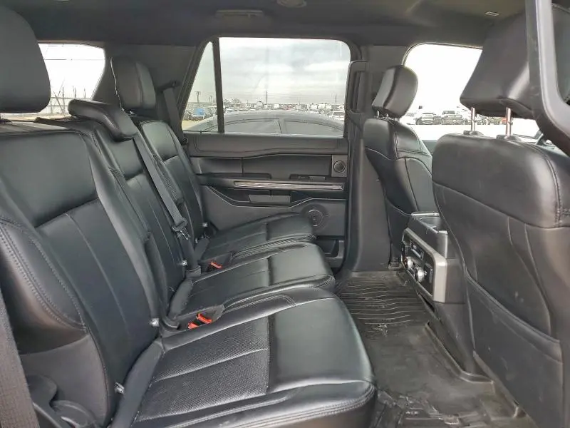 2019 FORD EXPEDITION XLT  