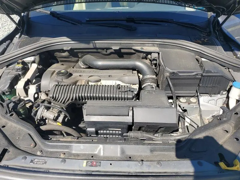 2016 VOLVO XC60 T5 PLATINUM  