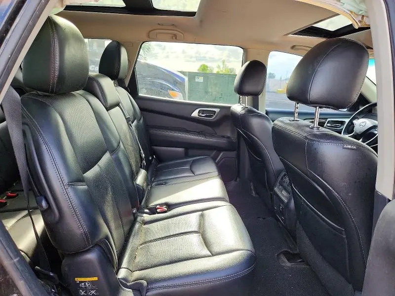2015 NISSAN PATHFINDER S  