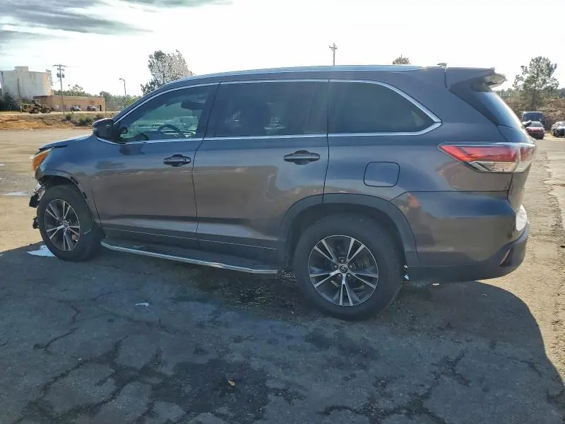 2016 TOYOTA HIGHLANDER XLE  