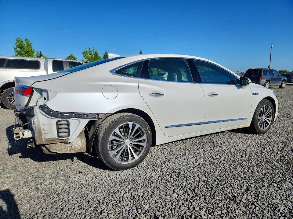 2017 BUICK LACROSSE ESSENCE  