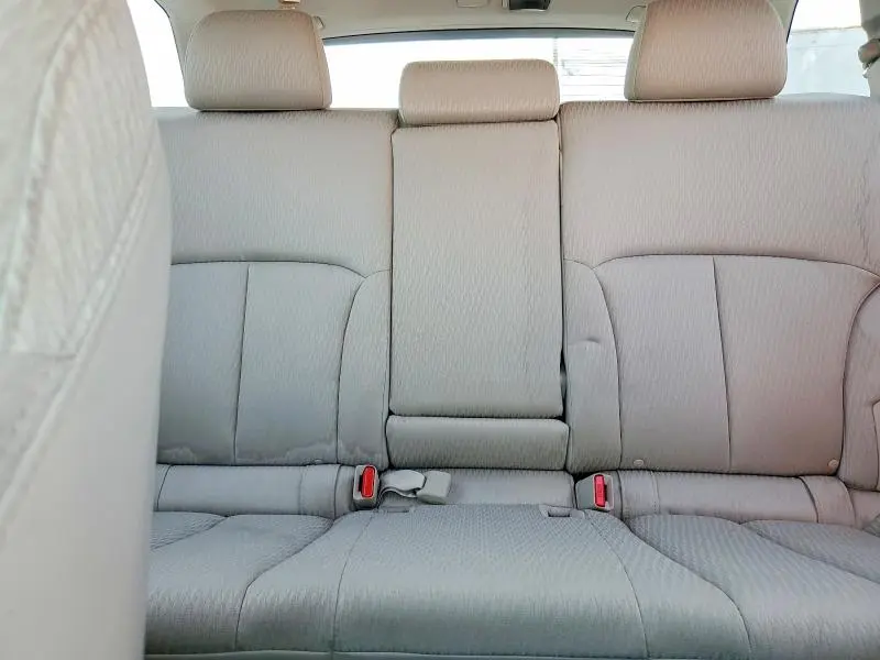 2010 SUBARU OUTBACK 2.5I PREMIUM  