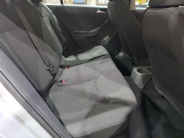2013 VOLKSWAGEN JETTA BASE  
