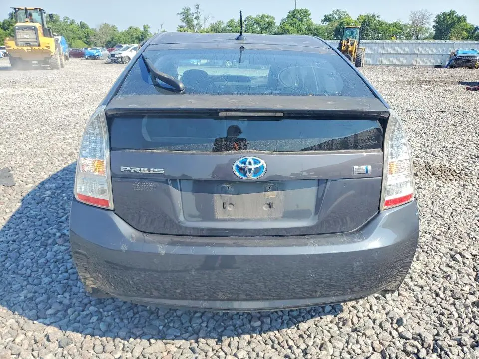 2011 TOYOTA PRIUS FOUR  