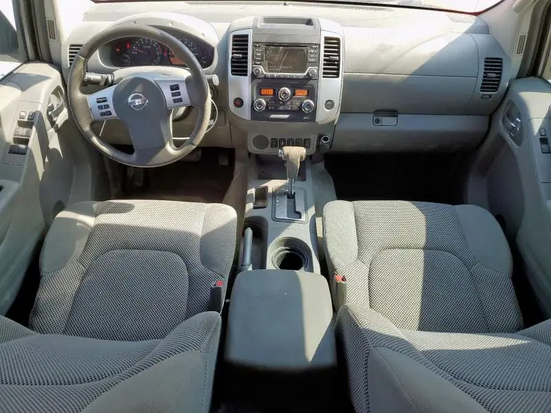 2015 NISSAN FRONTIER S  