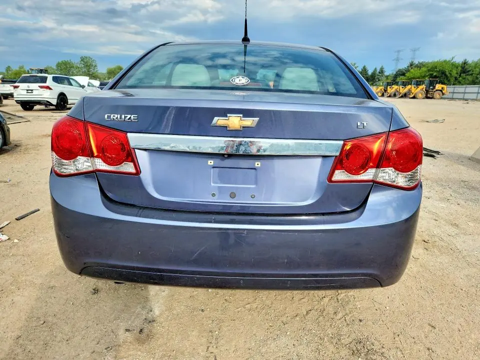 2014 CHEVROLET CRUZE LT  