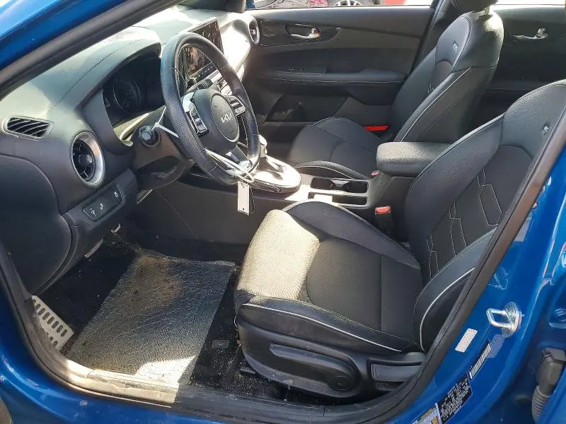 2022 KIA FORTE GT-LINE  