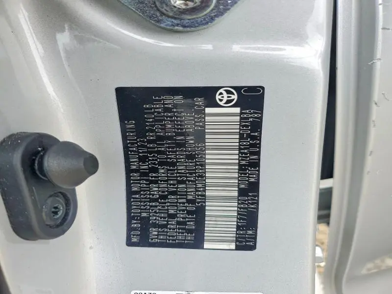 2024 TOYOTA COROLLA LE  