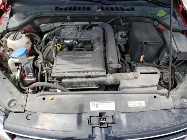 2017 VOLKSWAGEN JETTA SE  