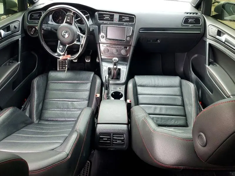 2016 VOLKSWAGEN GTI S/SE  