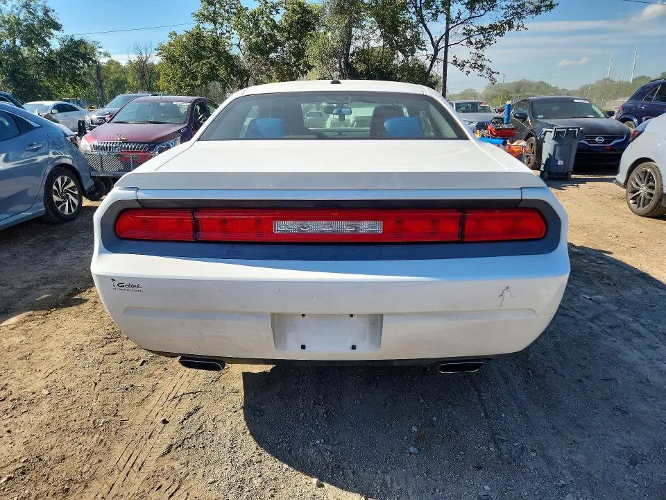 2011 DODGE CHALLENGER R/T  
