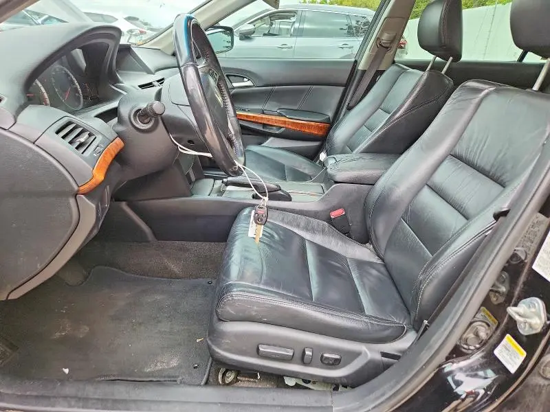 2011 HONDA ACCORD EXL  