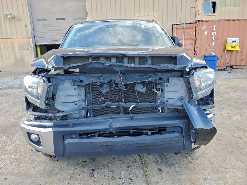 2019 TOYOTA TUNDRA DOUBLE CAB SR  