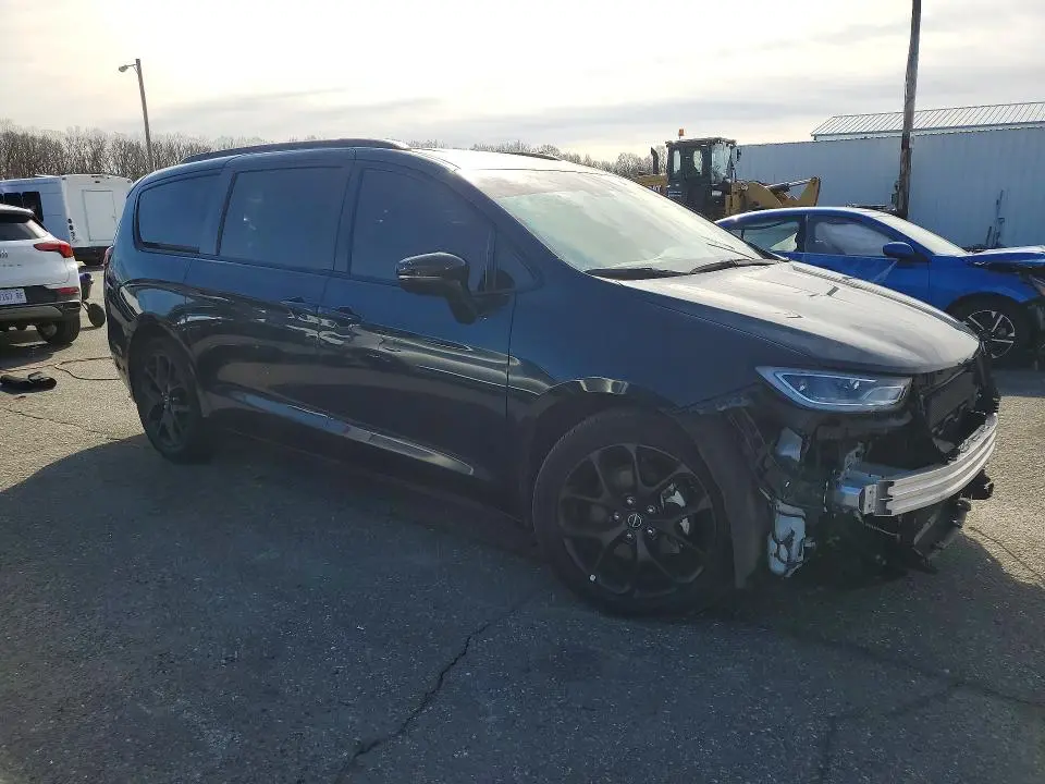 2025 CHRYSLER PACIFICA LIMITED  