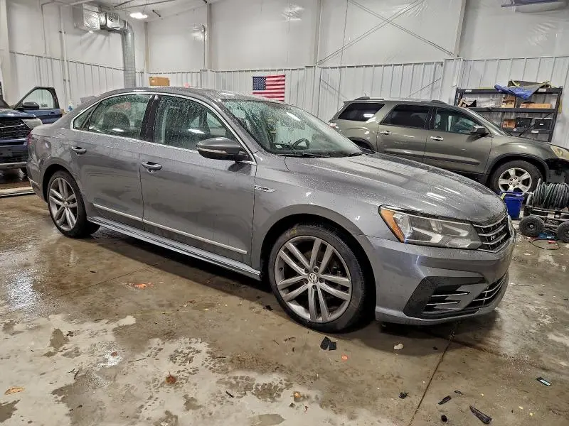 2017 VOLKSWAGEN PASSAT R-LINE  