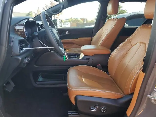 2023 CHRYSLER PACIFICA HYBRID PINNACLE  