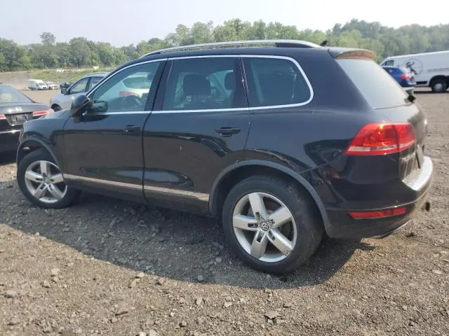 2012 VOLKSWAGEN TOUAREG V6  