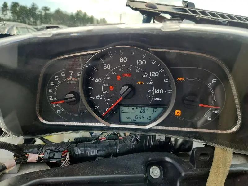 2013 TOYOTA RAV4 XLE  