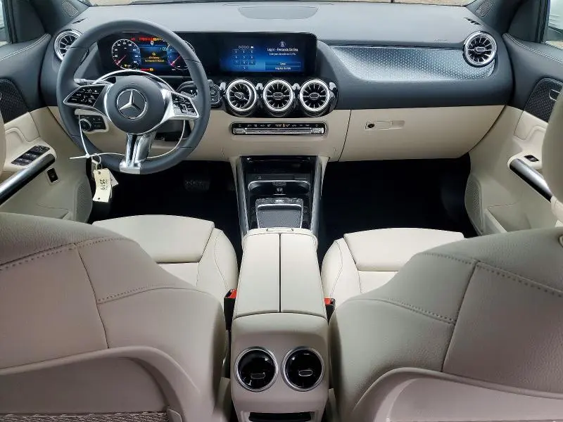 2026 MERCEDES-BENZ GLA 250 4MATIC  