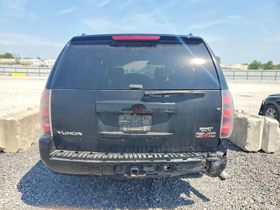2013 GMC YUKON XL DENALI  