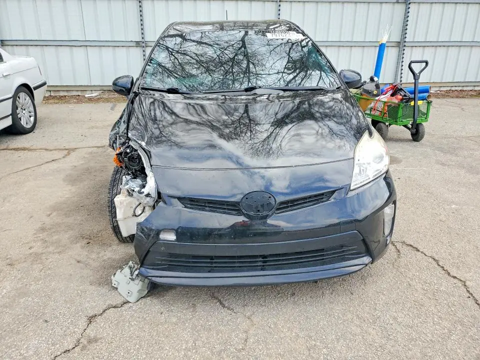 2015 TOYOTA PRIUS FOUR  