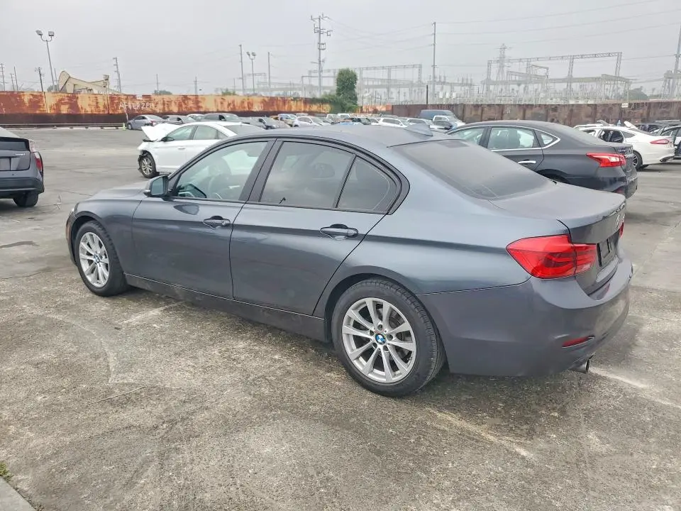 2017 BMW 320   
