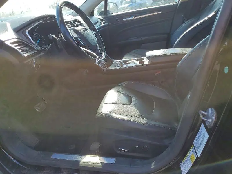 2017 FORD FUSION TITANIUM  