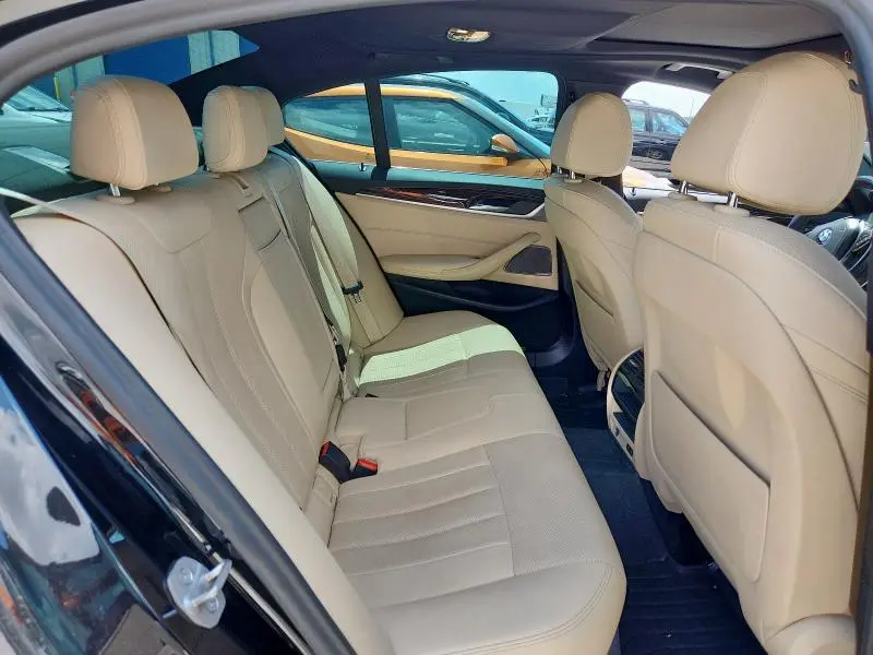 2021 BMW 530 I  