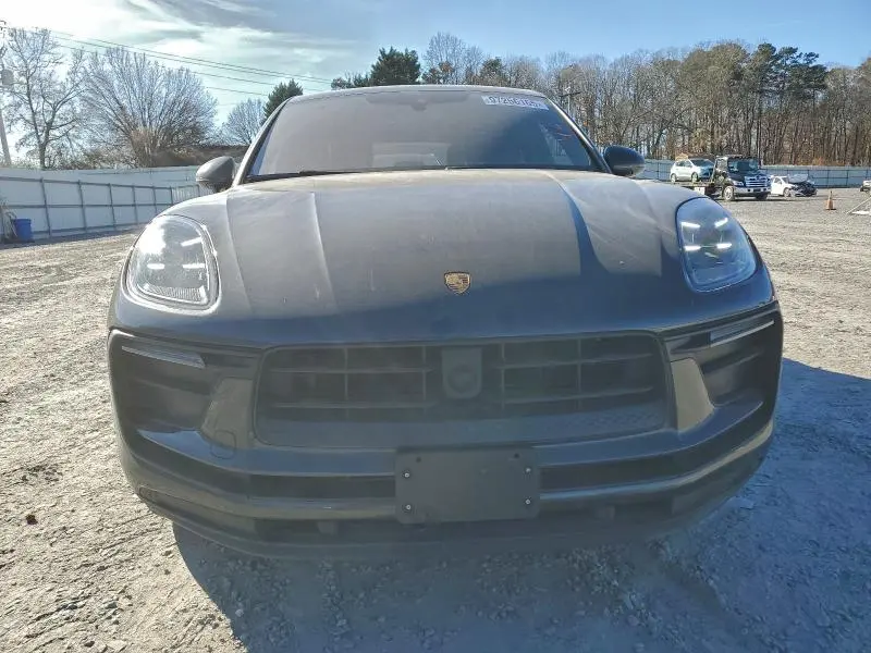 2022 PORSCHE MACAN   