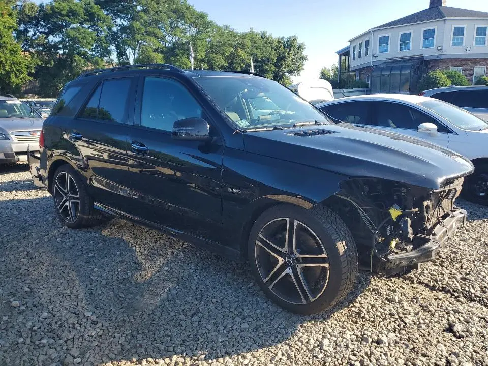 2017 MERCEDES-BENZ GLE 43 AMG  