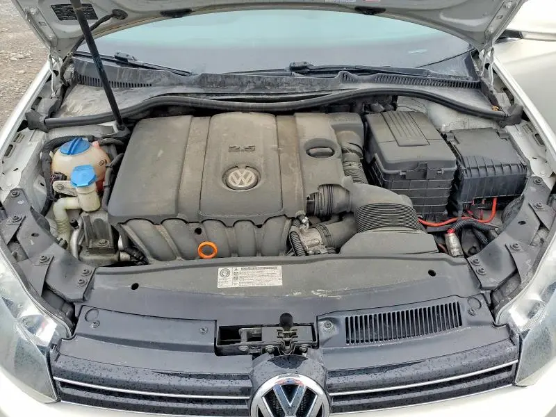2011 VOLKSWAGEN JETTA S  